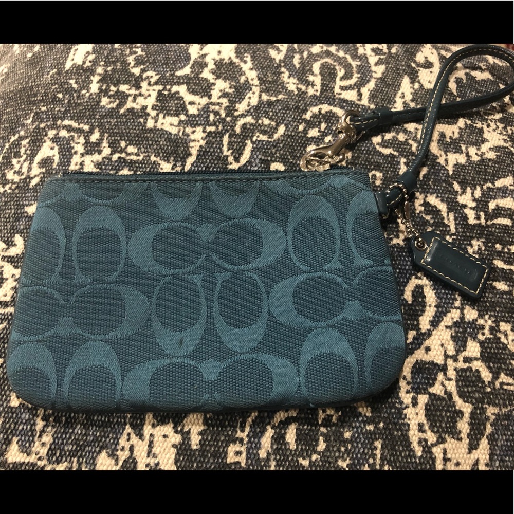 Coach like wristlet with top zipper